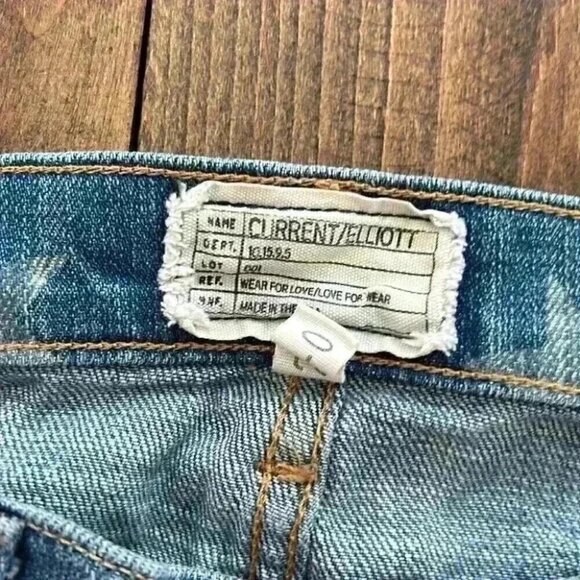 Current/Elliot Star Jeans! Size 26 - Picture 2 of 3